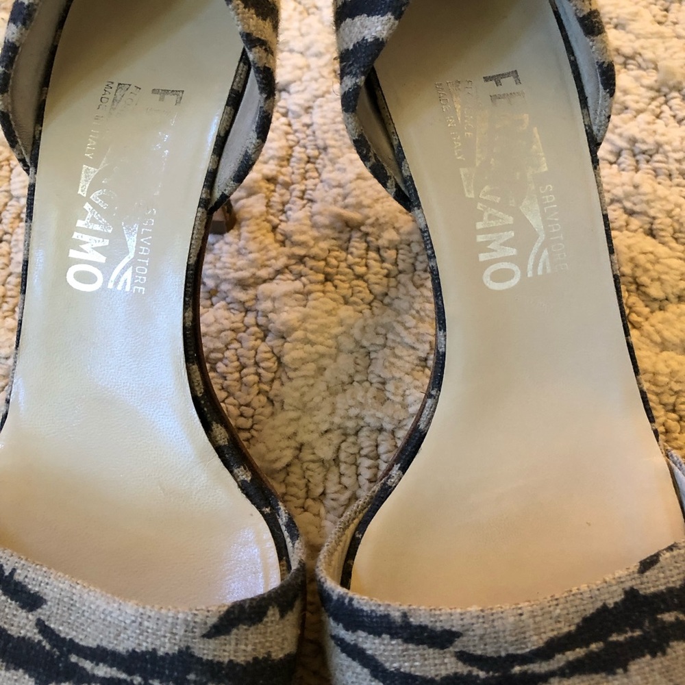 🎉🍾👠 HOST PICK 🎉🍾👠Salvatore Ferragamo Heels - Picture 3 of 7